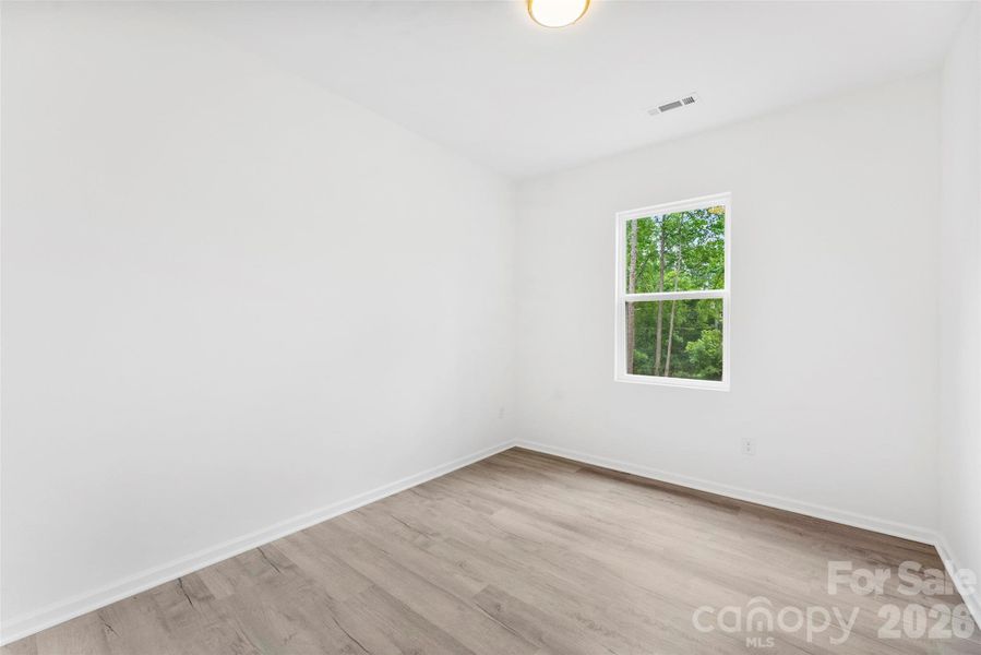 Spacious, unfurnished interior of a new home in , Shelby (Image 36).