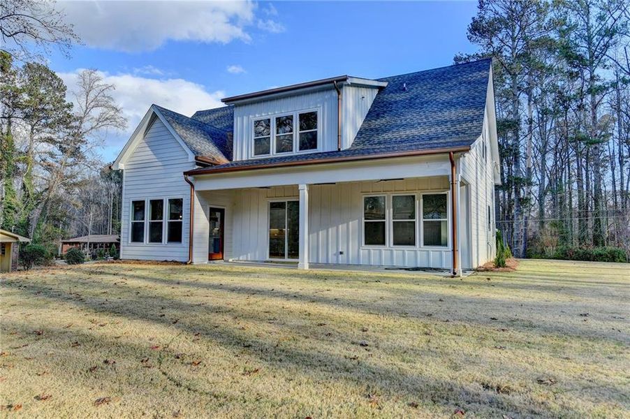 Exterior details and patio area of a home in , Lawrenceville (Image 31).
