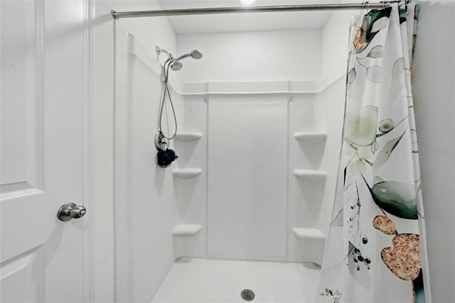 Close-up of interior finishes inside a home in Harvest Ridge, Zephyrhills (Image 20).