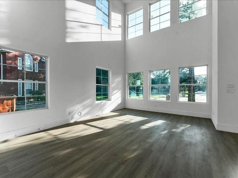 Spacious, unfurnished interior of a new home in , Spring (Image 42). Spacious, unfurnished interior of a new home in , Spring (Image 42).