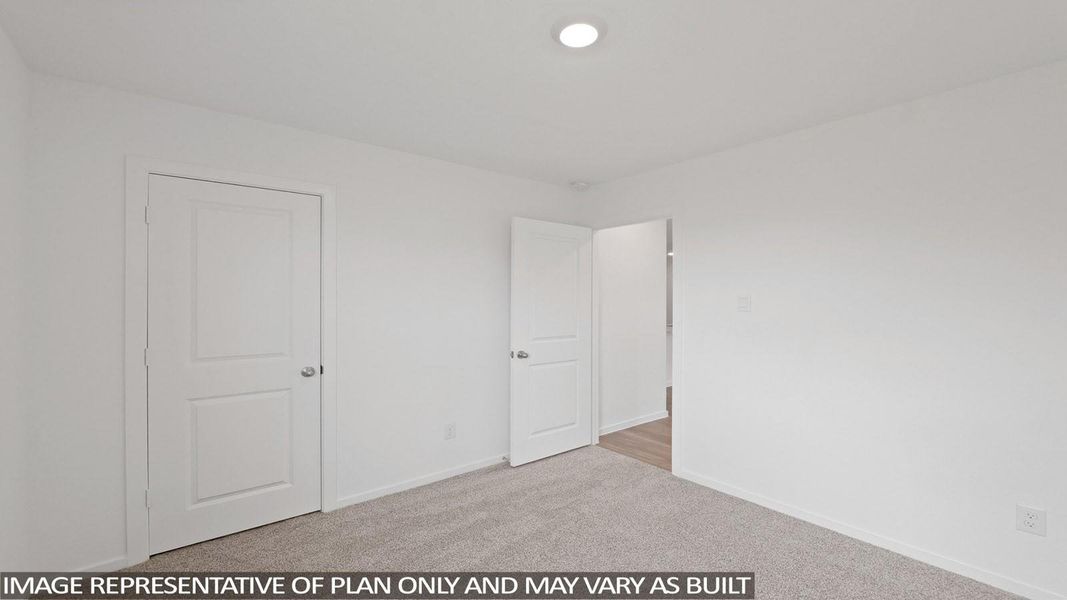 Spacious, unfurnished interior of a new home in Silverthorne, Conroe (Image 14).