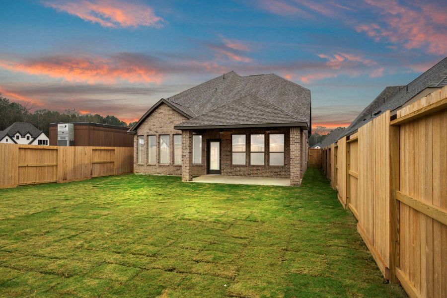 Exterior details and patio area of a home in The Highlands, Porter (Image 3).