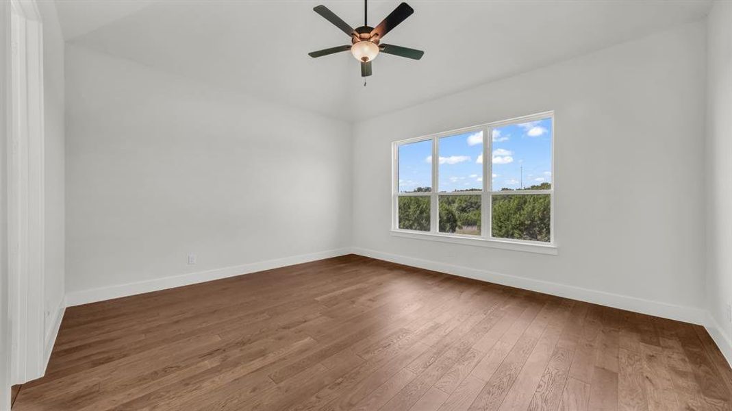 Spacious, unfurnished interior of a new home in Woodland Lakes, Weatherford (Image 35). Spacious, unfurnished interior of a new home in Woodland Lakes, Weatherford (Image 35).