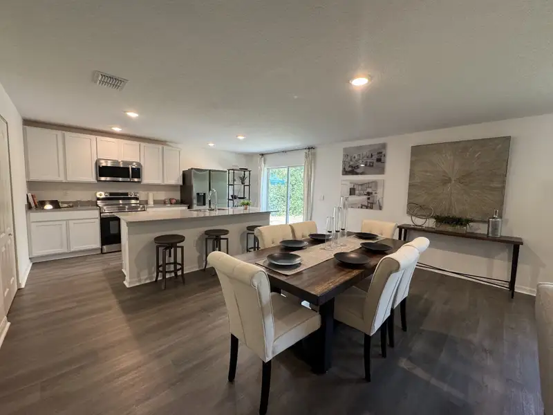 Furnished interior view inside a new home in Spring Hill, Spring Hill (Image 5).