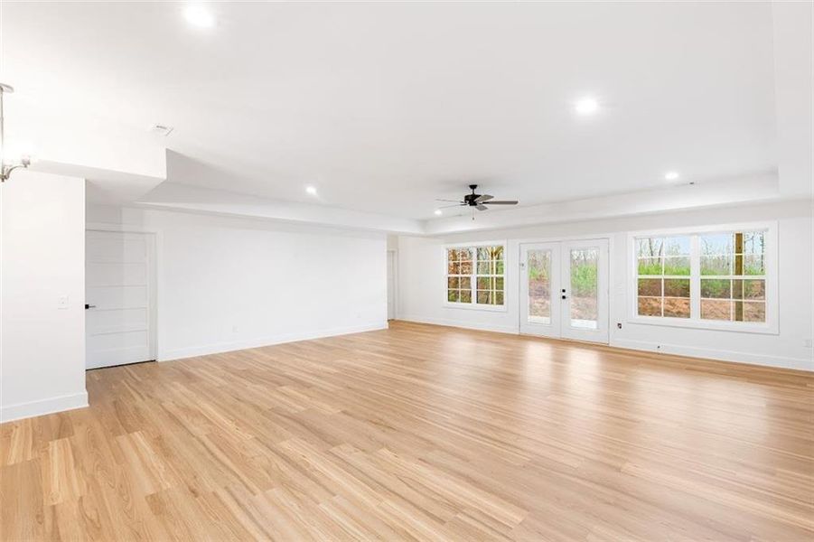 Spacious, unfurnished interior of a new home in , Bremen (Image 41). Spacious, unfurnished interior of a new home in , Bremen (Image 41).