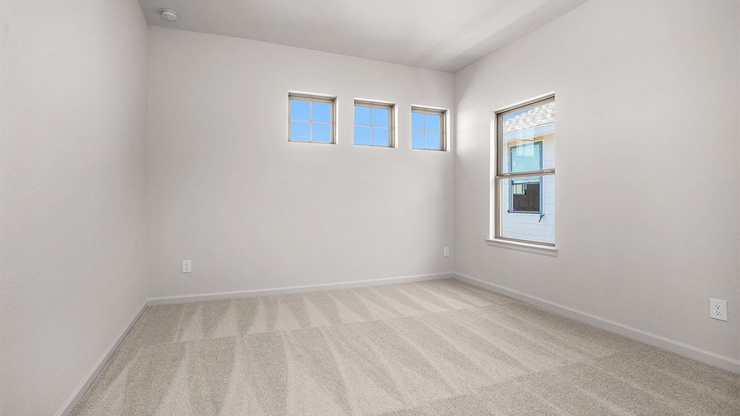 Spacious, unfurnished interior of a new home in Candela, Richmond (Image 8).