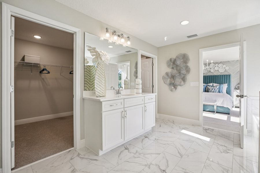 Representative furnished interior of a home built from the Palmer Executive by Risewell Homes in Bargrove Estates, Mount Dora (Image 17).