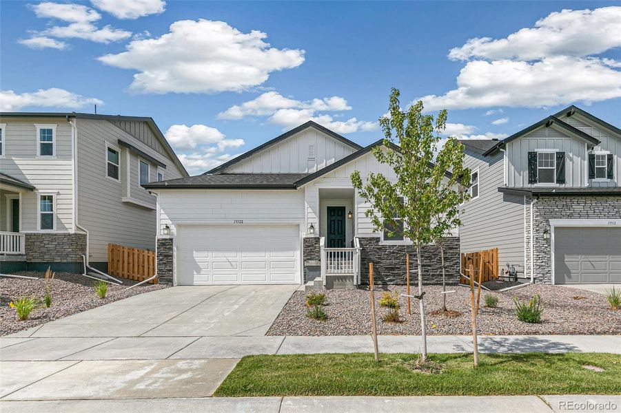 Image 32 of a home in Turnberry. Image 32 of a home in Turnberry.