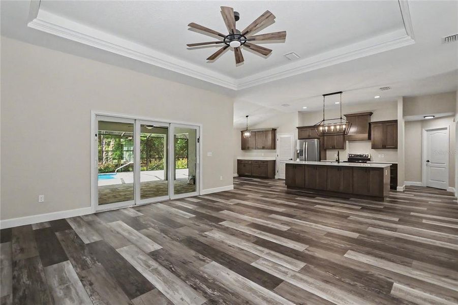 Spacious, unfurnished interior of a new home in , Dunnellon (Image 27).