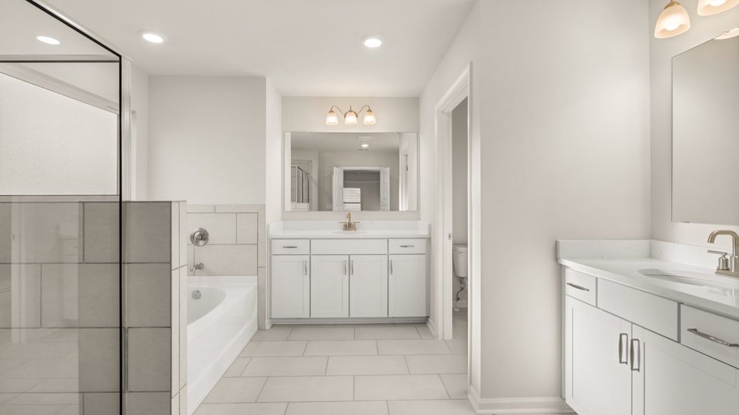 Furnished interior view inside a new home in Water Oak Estates, Lawrenceville (Image 12).