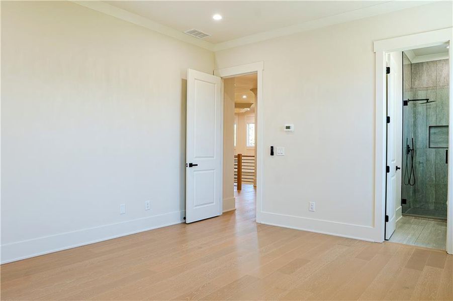 Spacious, unfurnished interior of a new home in , Grayson (Image 62).