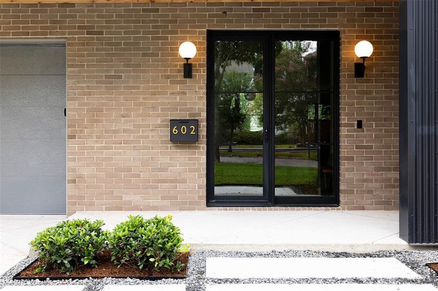Front exterior of a new home in , Dallas, TX, highlighting curb appeal (Image 24). Front exterior of a new home in , Dallas, TX, highlighting curb appeal (Image 24).