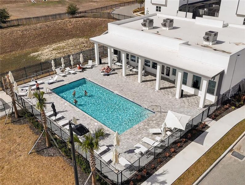 Community amenities in , Davenport (Image 48).