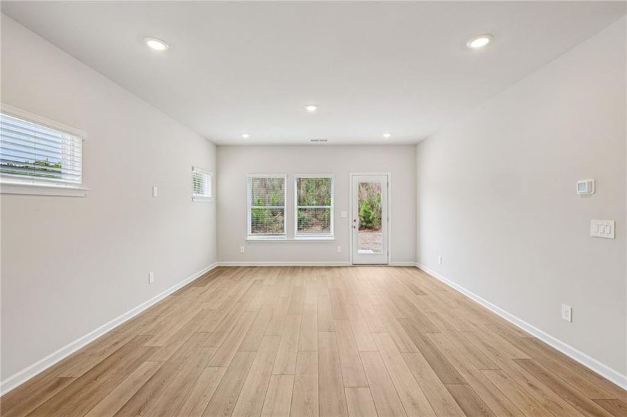 Spacious, unfurnished interior of a new home in Hawthorne Station, College Park (Image 27). Spacious, unfurnished interior of a new home in Hawthorne Station, College Park (Image 27).