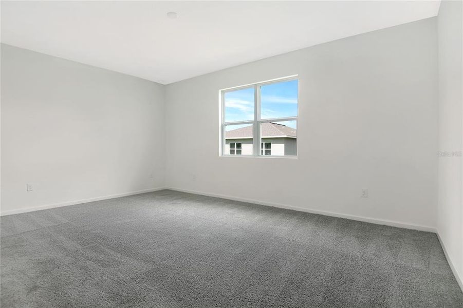 Spacious, unfurnished interior of a new home in , Winter Haven (Image 15).