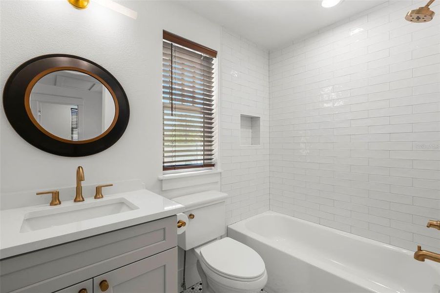 Furnished interior view inside a new home in , St. Petersburg (Image 39).