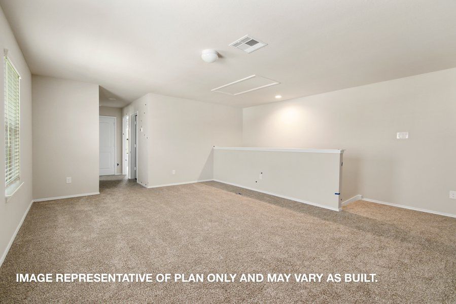 Representative unfurnished interior of a home built from the Ozark by D.R. Horton in Harrington Trails at The Canopies, New Caney (Image 16).