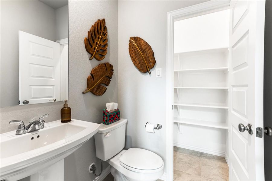 Furnished interior view inside a new home in Solterra Texas, Mesquite (Image 39).