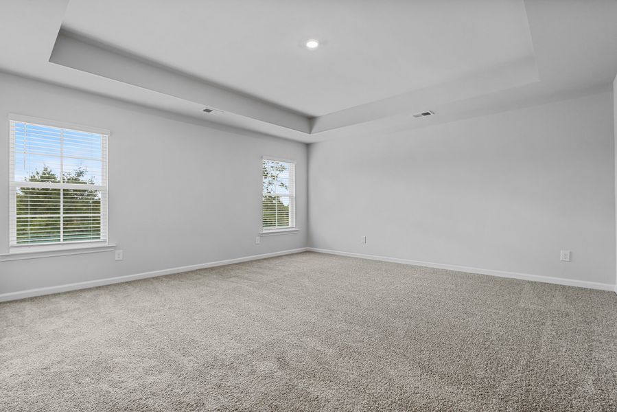 Spacious, unfurnished interior of a new home in Canary Woods, Hopkins (Image 20).