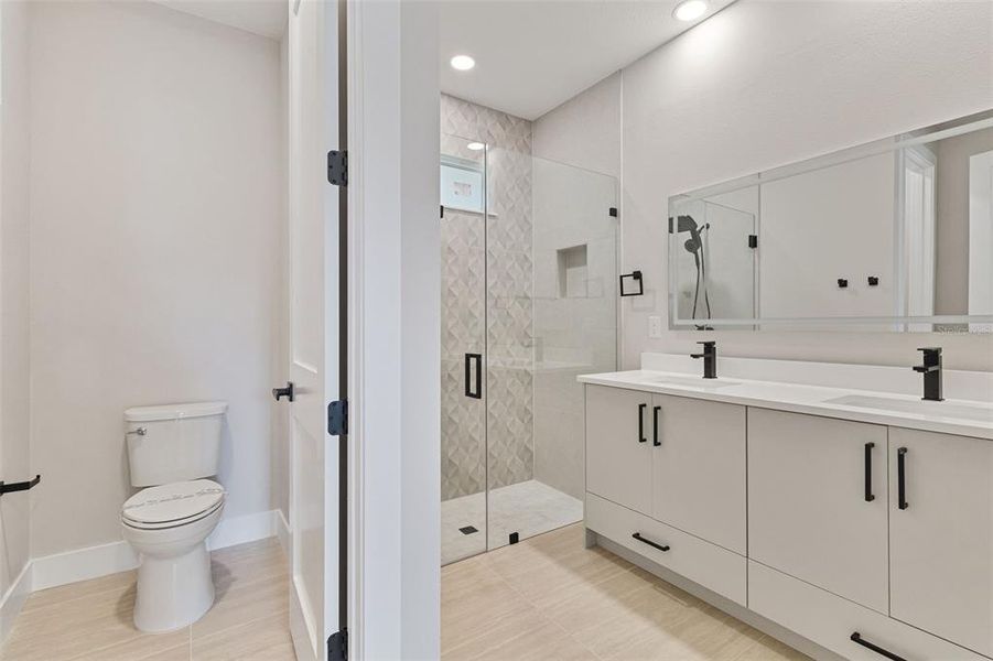 Furnished interior view inside a new home in , Port Charlotte (Image 7).