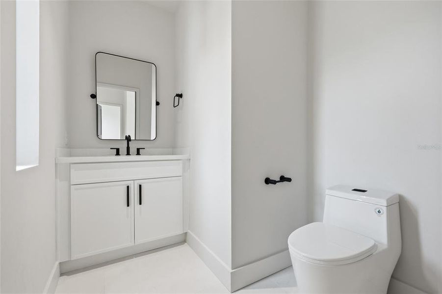 Furnished interior view inside a new home in , Gainesville (Image 15).