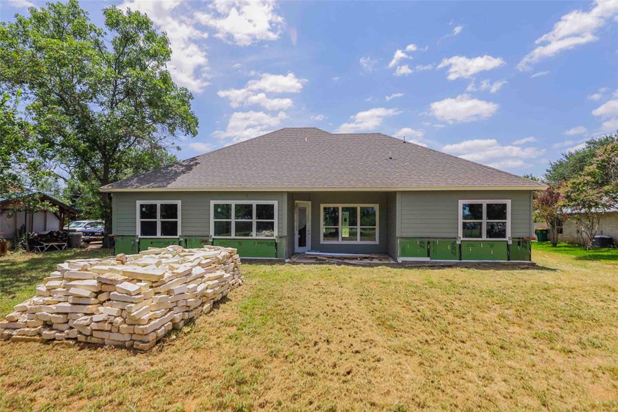 Exterior details and patio area of a home in , Highland Haven (Image 3).