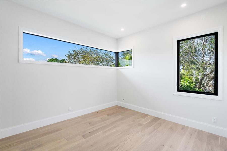 Image 43 of a home in .