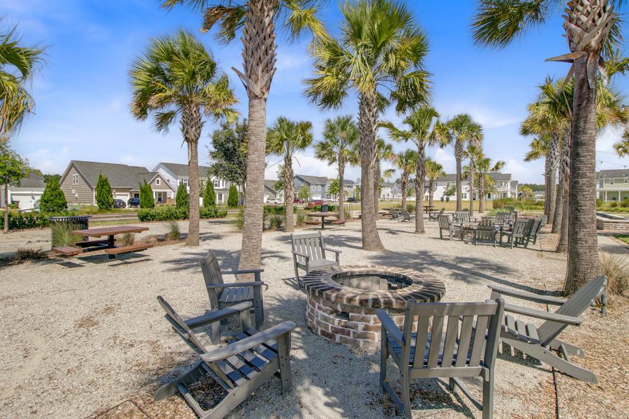 Community amenities in Sweetgrass at Summers Corner, Summerville (Image 68).