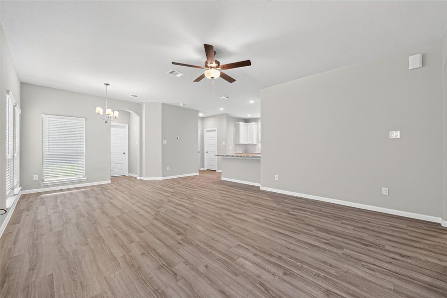 Spacious, unfurnished interior of a new home in Woodland Lakes, Huffman (Image 24). Spacious, unfurnished interior of a new home in Woodland Lakes, Huffman (Image 24).