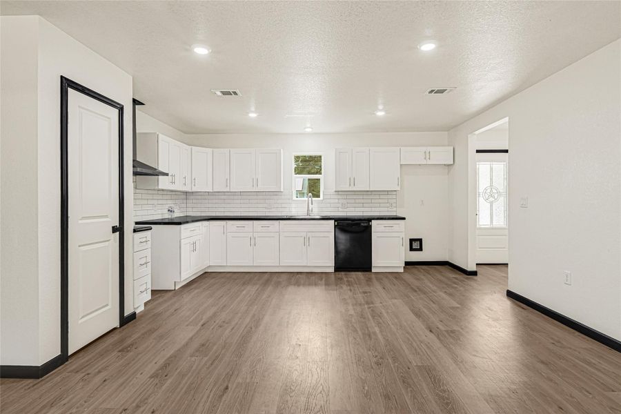 Furnished interior view inside a new home in , Cleveland (Image 7).