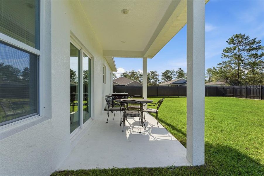 Exterior details and patio area of a home in , Ocklawaha (Image 24).