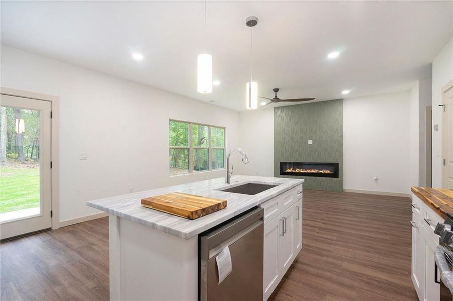 Furnished interior view inside a new home in , Conyers (Image 5).