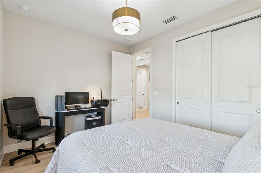 Furnished interior view inside a new home in , Tavares (Image 37).