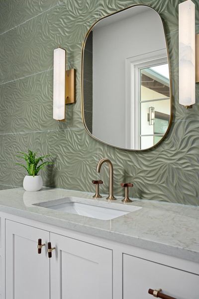 Powder room