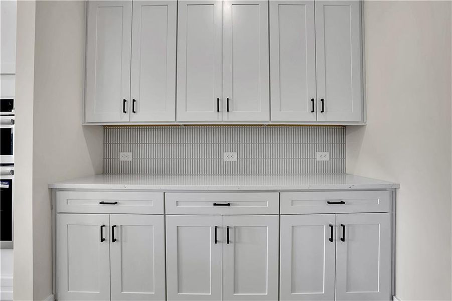 Furnished interior view inside a new home in Twin Lakes, Hoschton (Image 9).