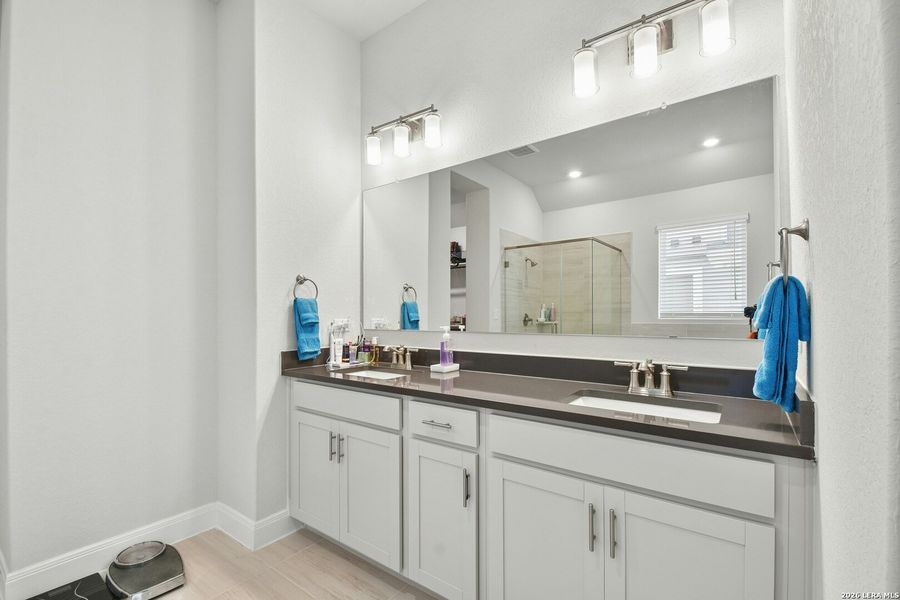 Furnished interior view inside a new home in The Crossvine 45’, Schertz (Image 14).