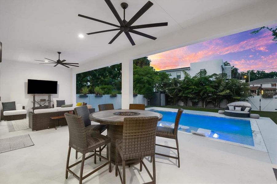 Exterior details and patio area of a home in , Tampa (Image 42).