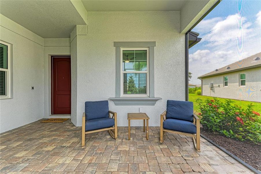 Exterior details and patio area of a home in , Lakewood Ranch (Image 23).