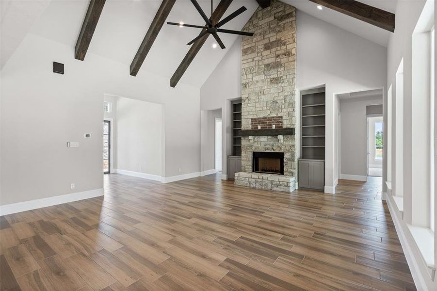 Spacious, unfurnished interior of a new home in , Weatherford (Image 28). Spacious, unfurnished interior of a new home in , Weatherford (Image 28).