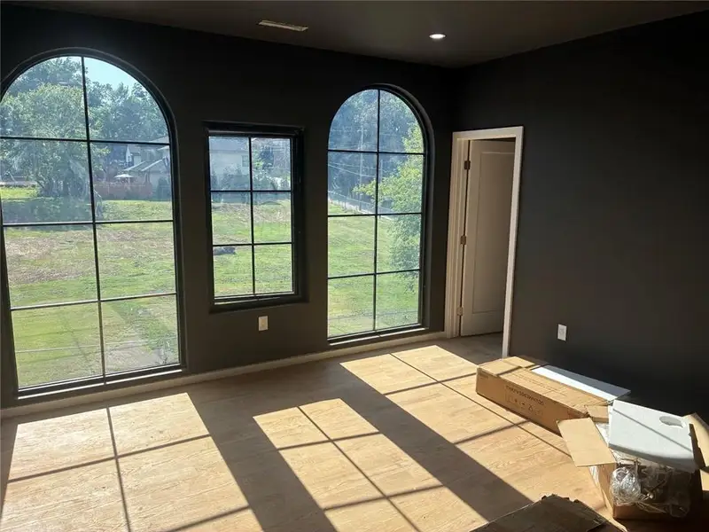 Image 4 of a home in . Image 4 of a home in .