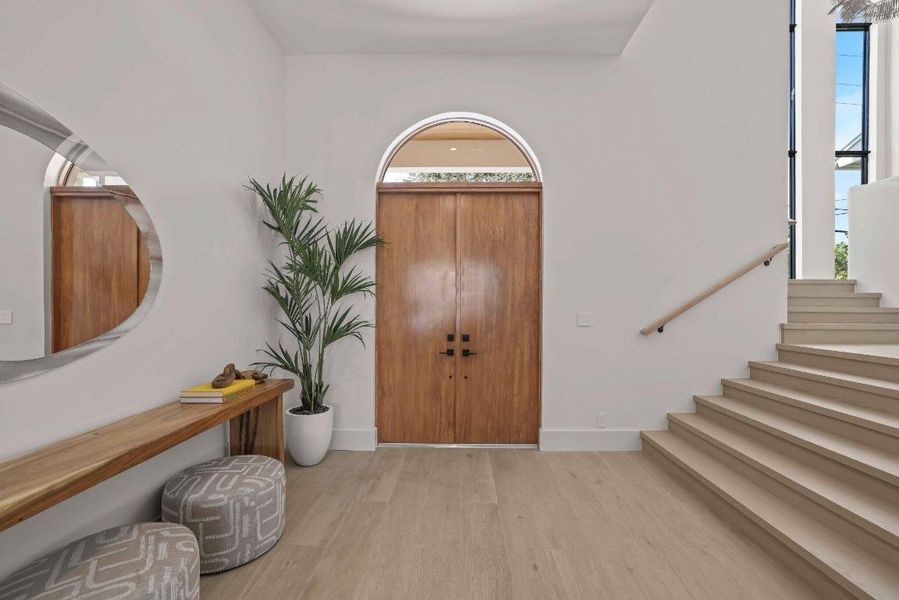 1701 North Swinton Ave - 10.jpg-SMALL