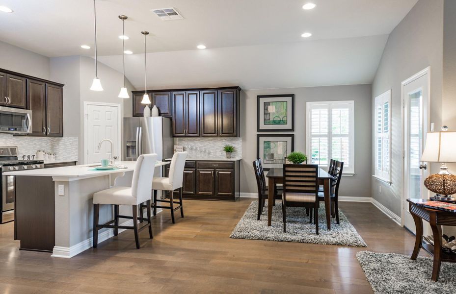 MODEL HOME images may NOT be consistent with the finished product. MODEL HOME images may NOT be consistent with the finished product.