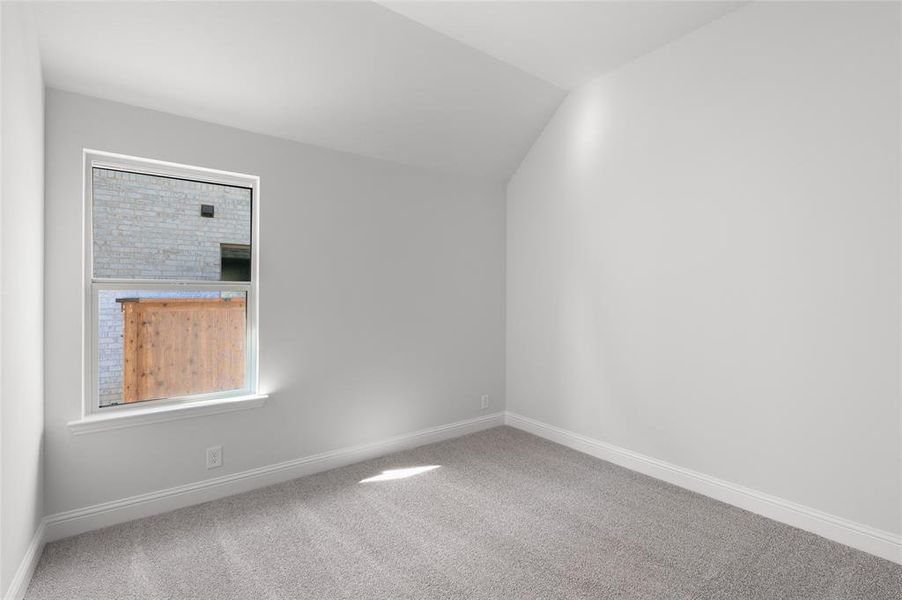 Spacious, unfurnished interior of a new home in Creekview Meadows, Pilot Point (Image 25).