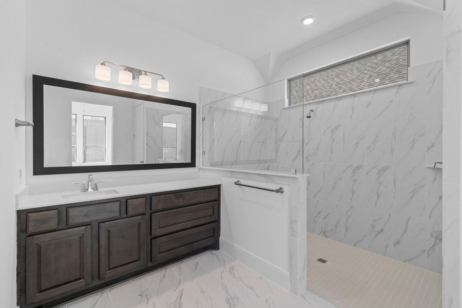 Furnished interior view inside a new home in Chambers Creek, Willis (Image 6).