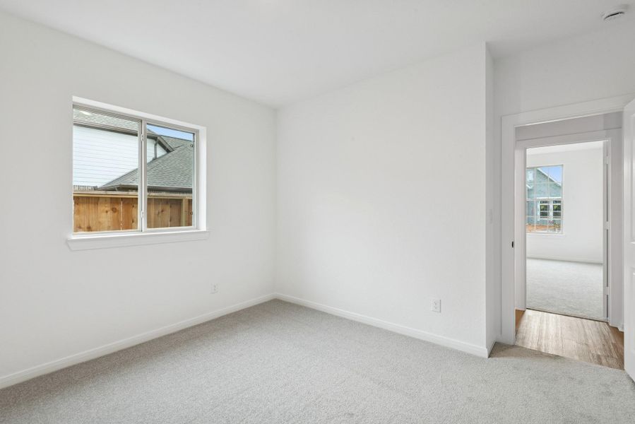 Spacious, unfurnished interior of a new home in Escondido 60', Magnolia (Image 24).