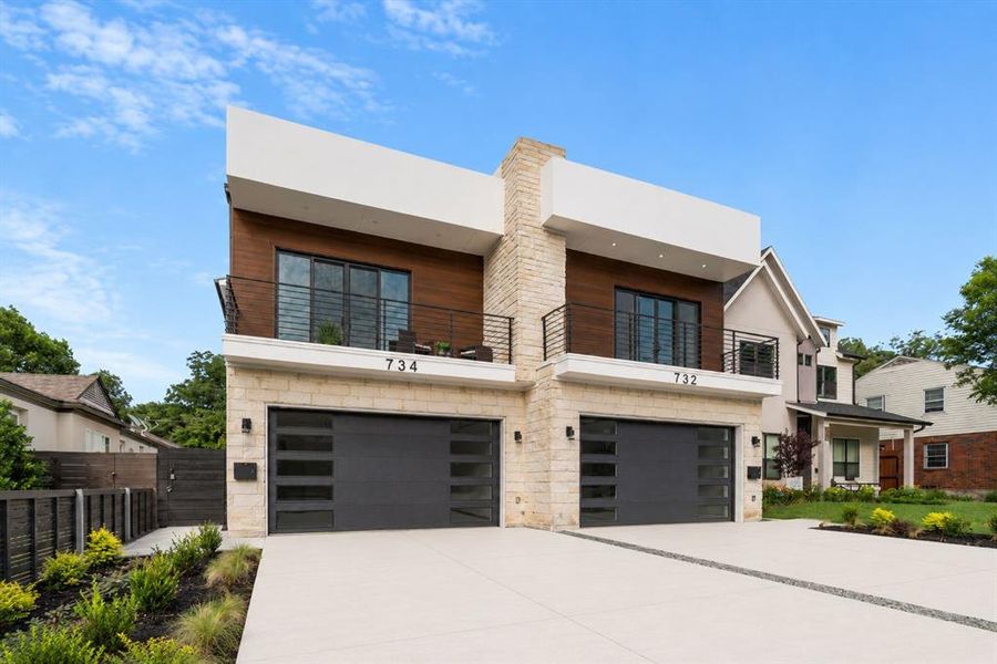 Front exterior of a new home in , Dallas, TX, highlighting curb appeal (Image 1). Front exterior of a new home in , Dallas, TX, highlighting curb appeal (Image 1).