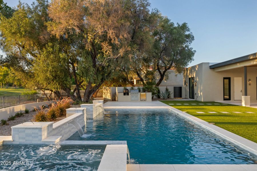 23002 N. Country Club Trail-42