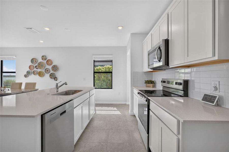 Furnished interior view inside a new home in , Sarasota (Image 13).