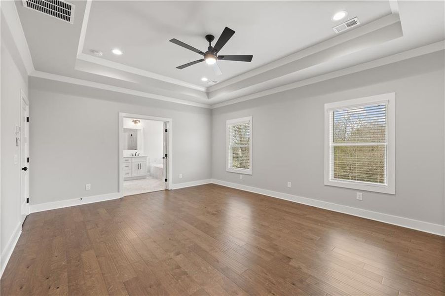 Spacious, unfurnished interior of a new home in , Dawsonville (Image 47).