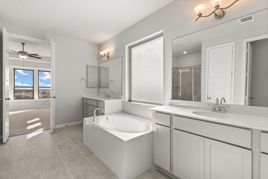 3,117sf New Home in San Antonio, TX.  - Slide 20